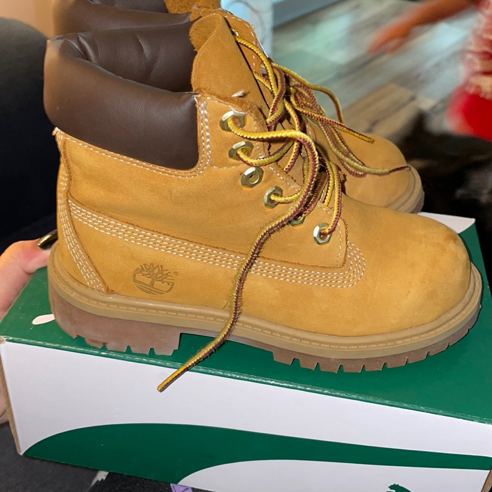 Boys timberland boots 12.5
